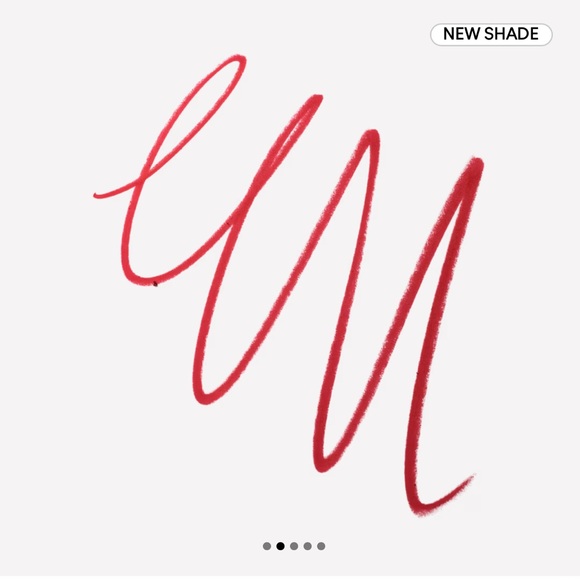 Centre of Attention Lipliner - Picture 3 of 5